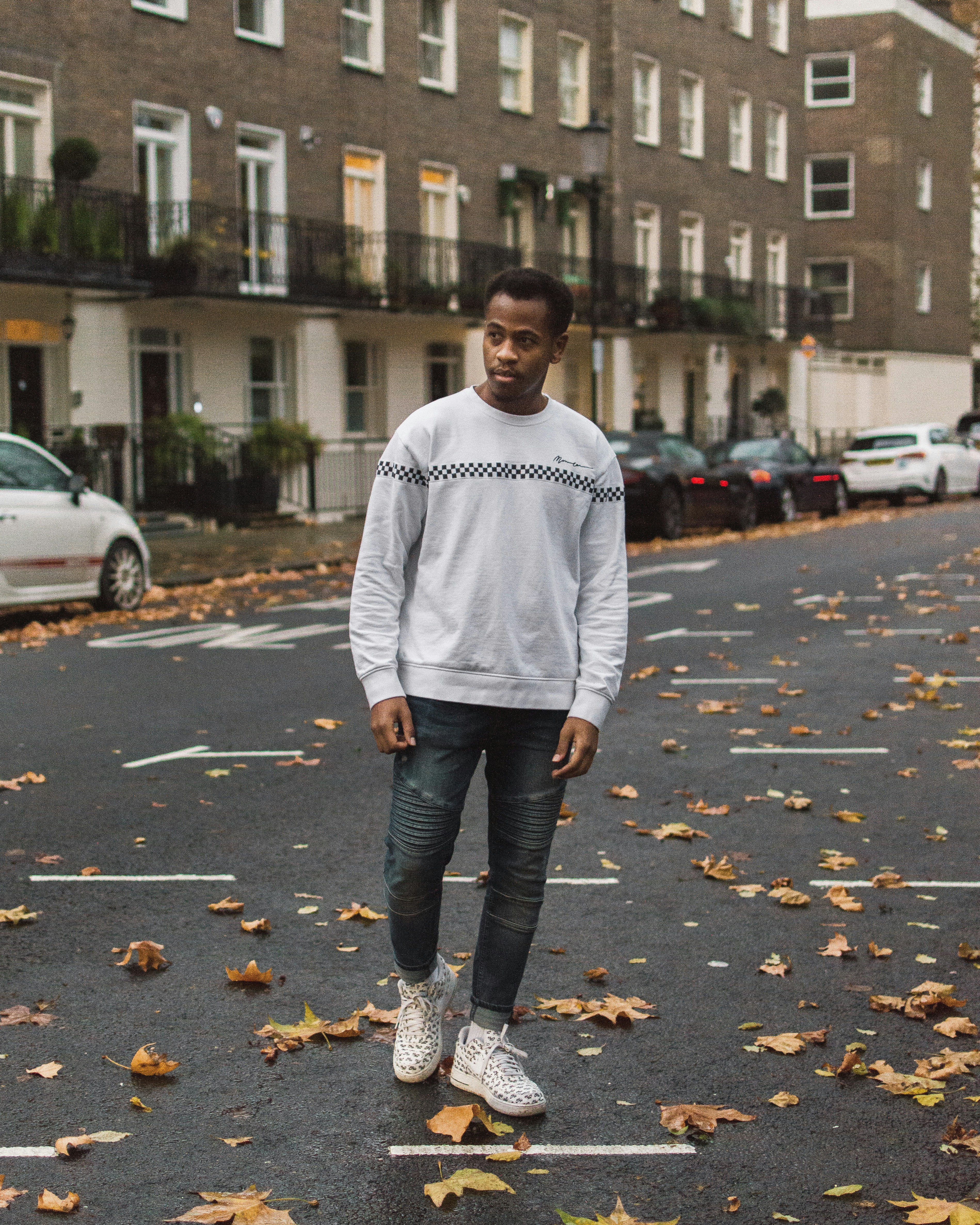 white sweater and blue jeans outfit ...